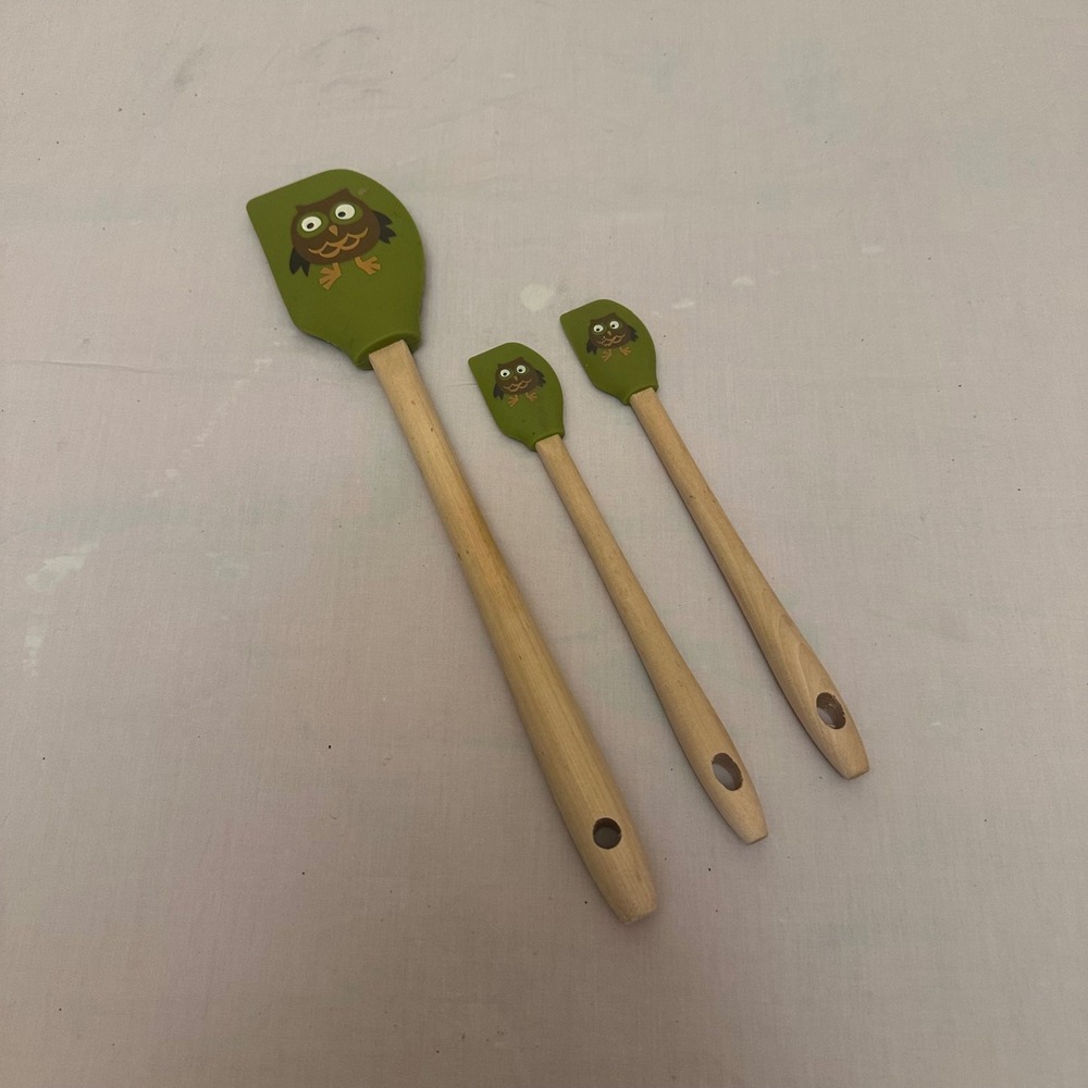 3pc Green Silicone Spatula Set Owl Graphic Wood Handles Large and Mini Kitchen